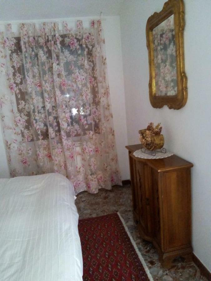 Ca' San Silvestro 2 Terrazze Nel Cuore Di Venezia ภายนอก รูปภาพ