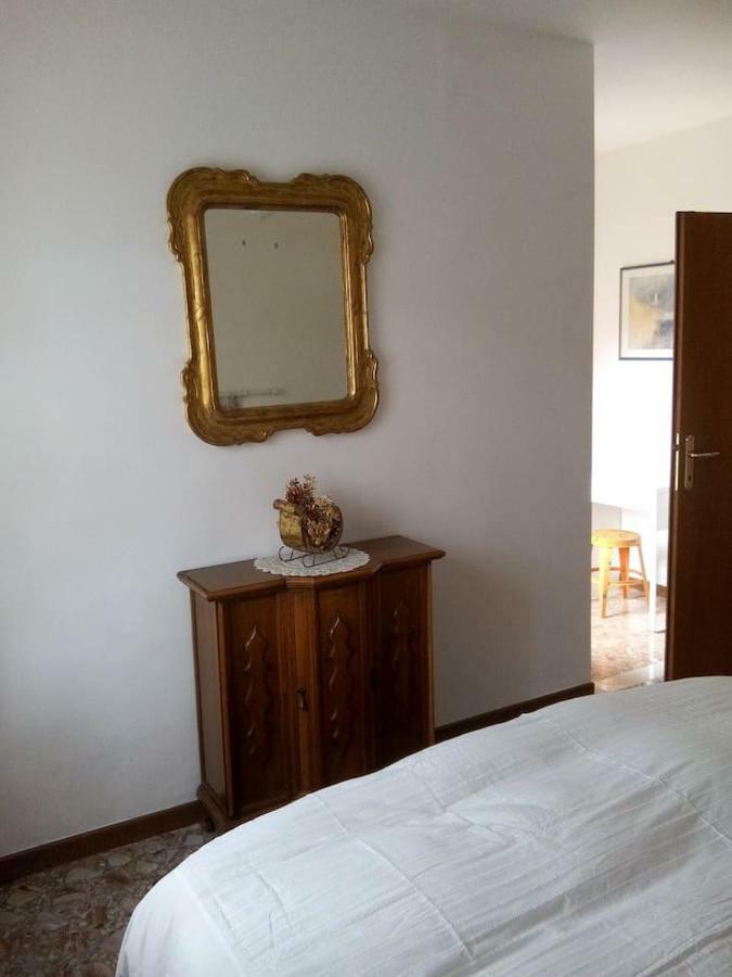 Ca' San Silvestro 2 Terrazze Nel Cuore Di Venezia ภายนอก รูปภาพ